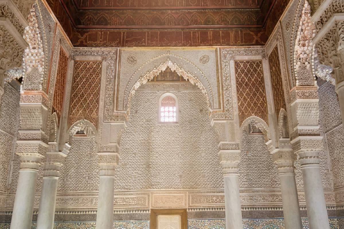 Sunlight falling through a window into the columned funerary chamber of the Saadian Tombs